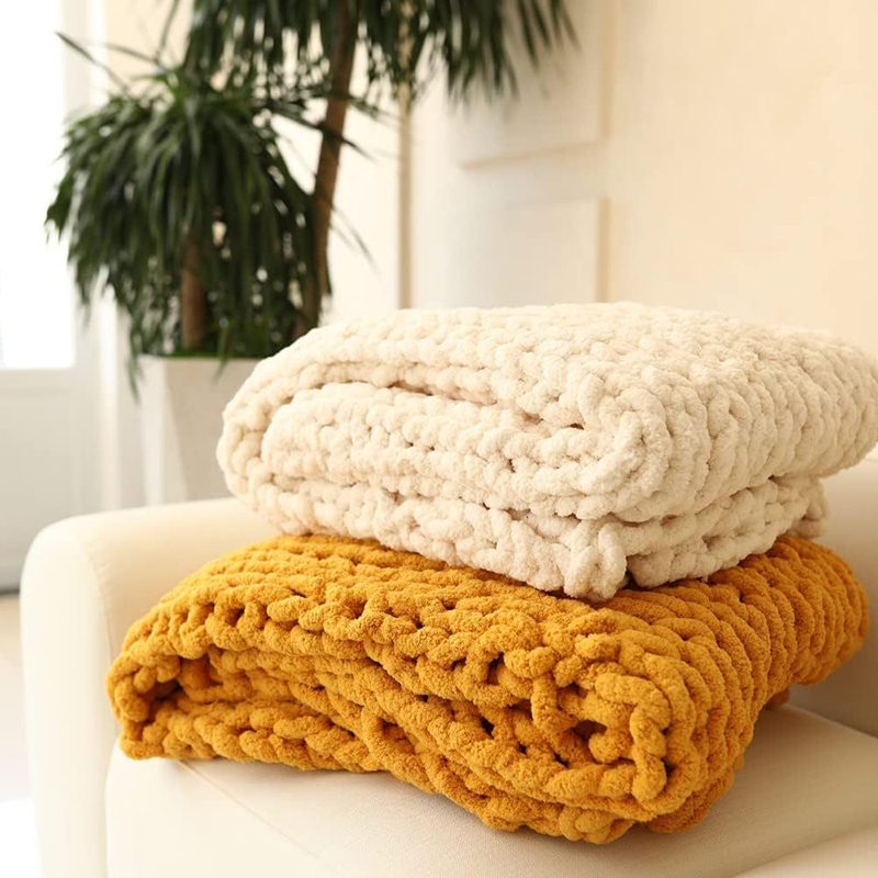 Throw Blanket Chunky Knit - 手編みの厚手の毛布、太い糸のメリノウール、ボリュームのあるニットの毛布、スローカーペット、柔らかく暖かい冬のホームソファベッド