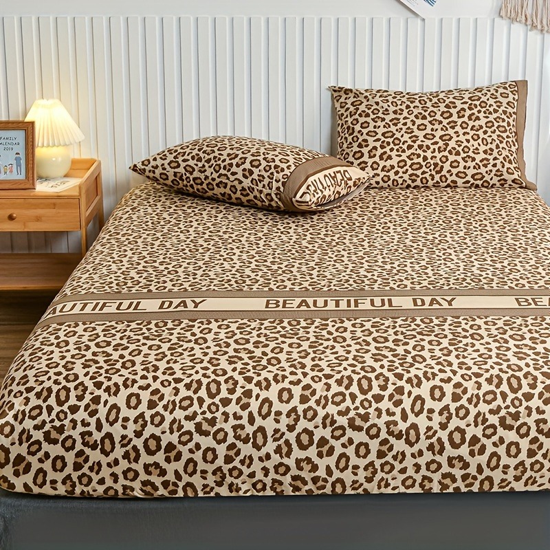 ヴィンテージヒョウ柄フィットシーツセット BEAUTIFUL - Bed Sheet Microfiber のレビューと価格